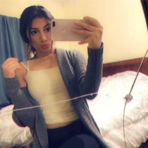 Meet your Posher, Elisabet